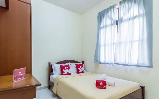 ZEN Home Lagenda Homestay