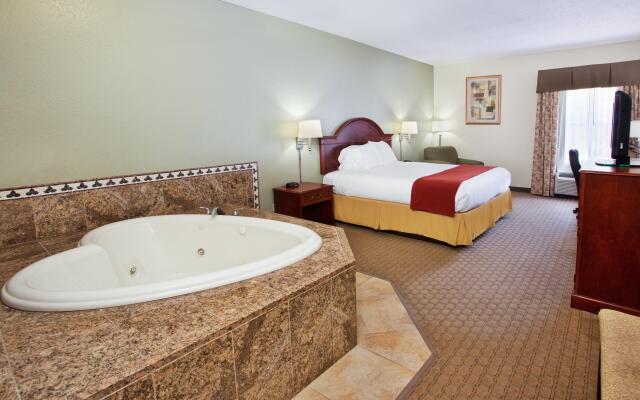 Holiday Inn Express And Suites Kimball by IHG
