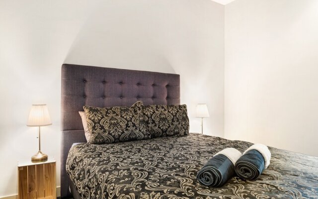 Sanctuary Apartments - Collins St CBD