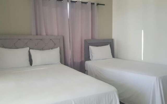 Hotel Casa Docia - Double Room With Balcony 2 Adults 1 Child - 1