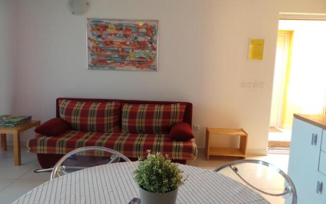 Apartments Henc