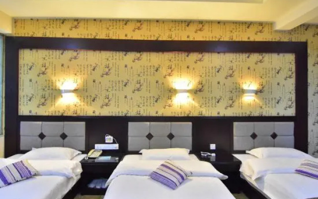 Zero Holiday Business Hotel Lijiang
