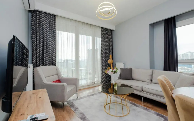 lUX Residence on High Floor 03