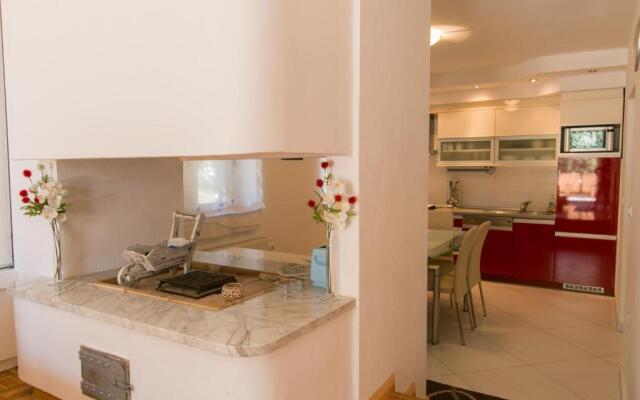 Holiday House Danka