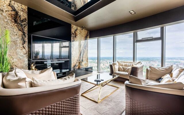 Apartments in Sky Tower with Bathtub near the window