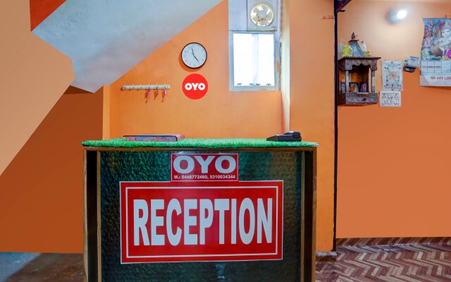 Oyo Flagship 92825 G P Guest House