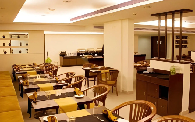 Featherlite Evoma Hotel