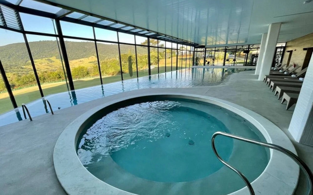Japy Golf Resort Hotel