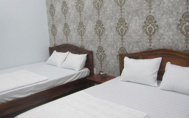 Khách Sạn Bảy Tâm - Khách Sạn Gần Dinh Thầy Thím