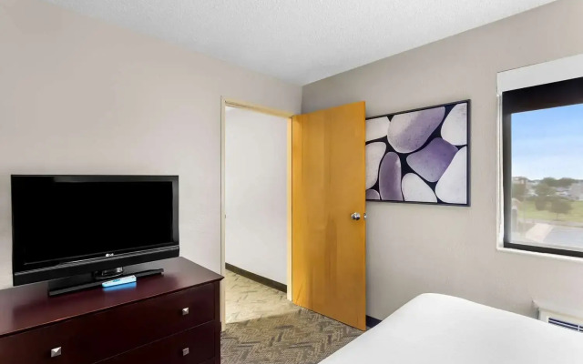 Best Western Oswego Hotel