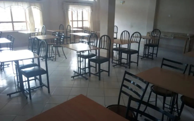 Liwa Guest House