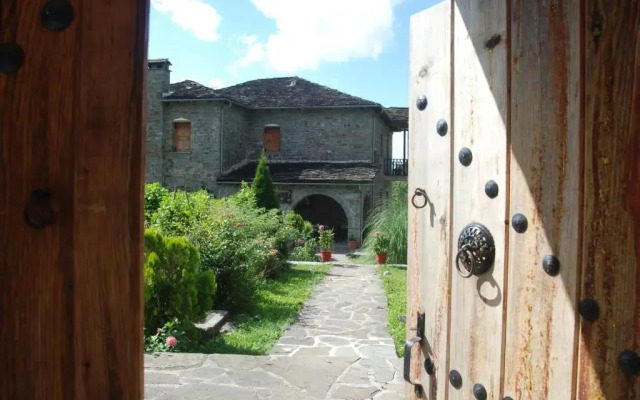 Hotel Faraggi