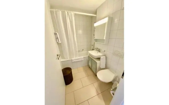 Close to Unil EPFL, spacious and bright 2 bedrooms