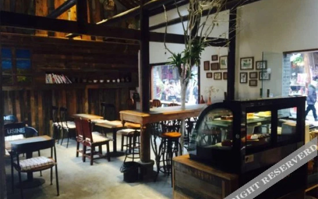 Yangliu's Yard