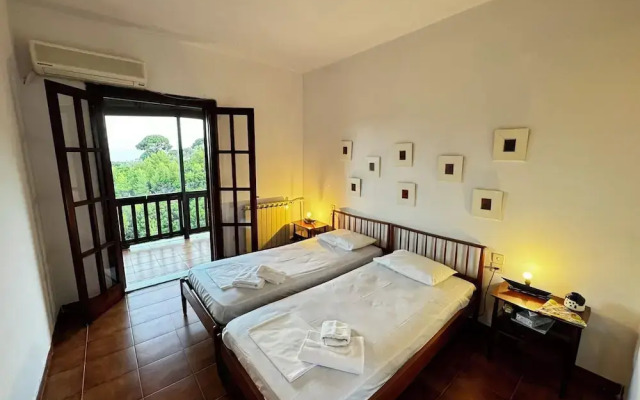 Eagle Nest Skiathos