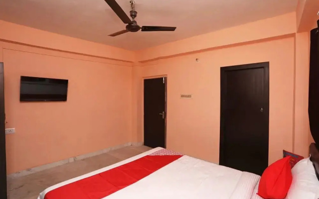 Sterling Inn By OYO Rooms