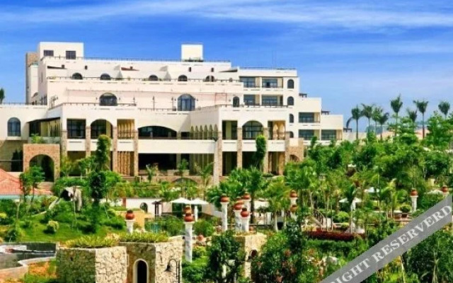 Triton Bay Saltwater Hot Spring Resort