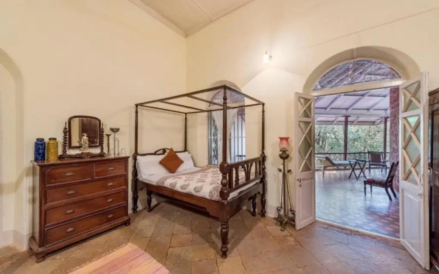 SaffronStays Parsi Manor