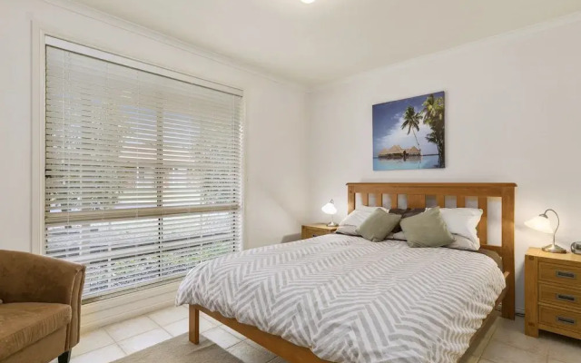 Seaholme - Wifi & Foxtel