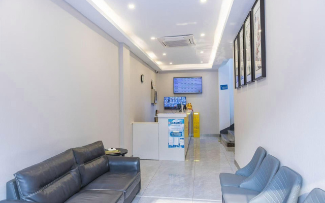 Shell Shanghai Jiading District Yumin Road Hotel