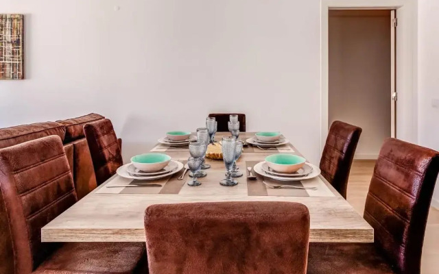 Lisbon Palace Apartment