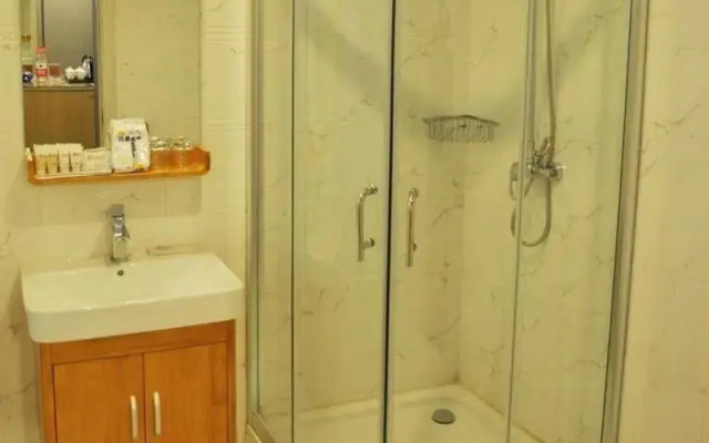 Beijing Master Inn