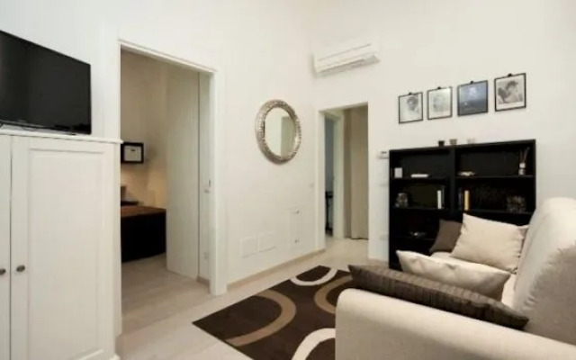 The Roommo Apartments