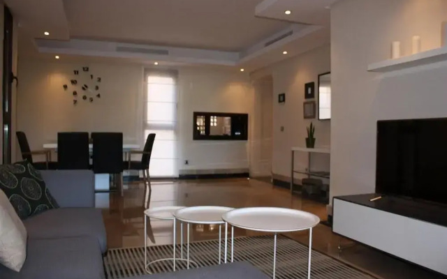 Nice Apartment Near Beach