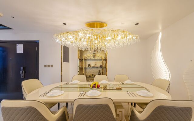 Marco Polo - Deluxe Waterfront Roomy Apt, Perfect for Groups