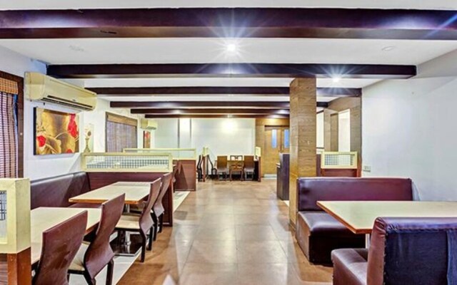 FabHotel Olive Residency Inn