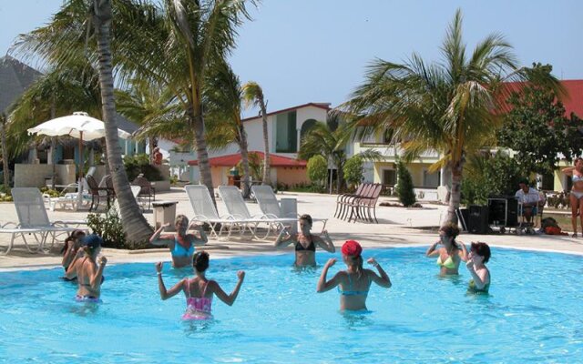 Hotel Playa Pesquero Premium All-Inclusive