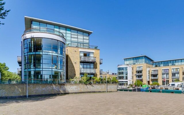 Brand New 2-bed Apartment in Brentford Kew Gardens