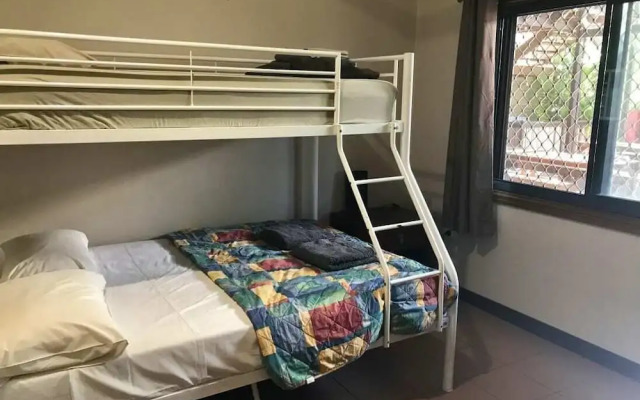 Kimberley Travellers Lodge - Hostel