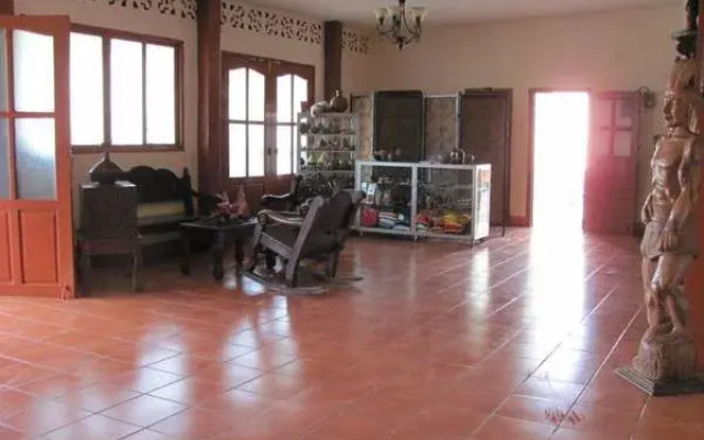 Hotel El Raizon
