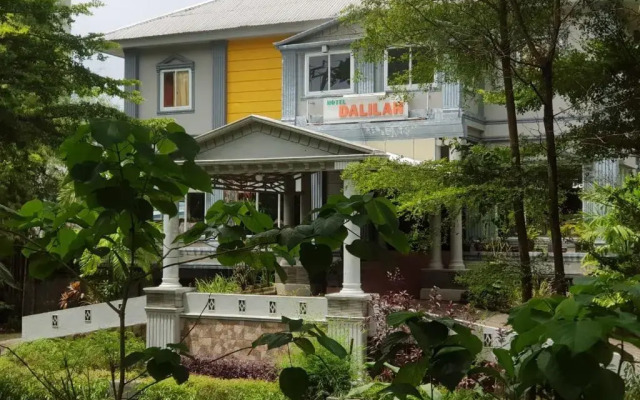 Wisma Dalilah Syariah Makassar