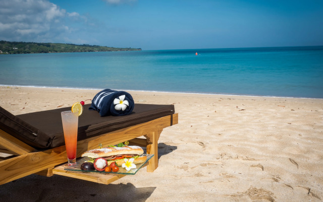 FOX Hotel Jimbaran Beach Bali