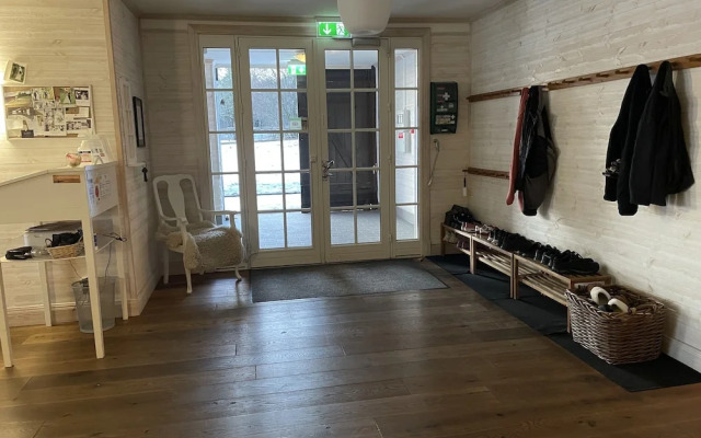 Låsta Gårdshotell