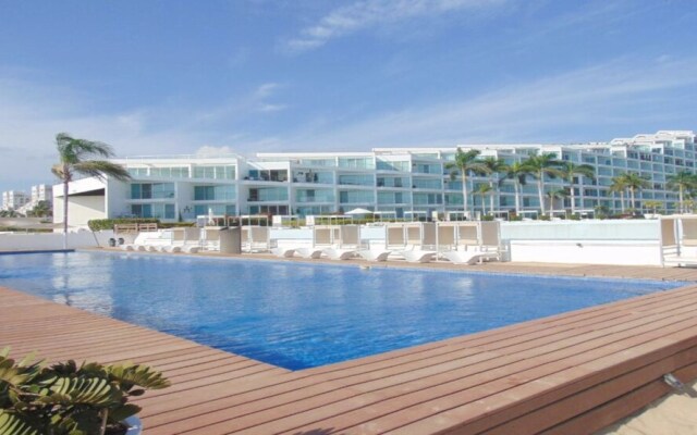 Condo Aria Ocean 306