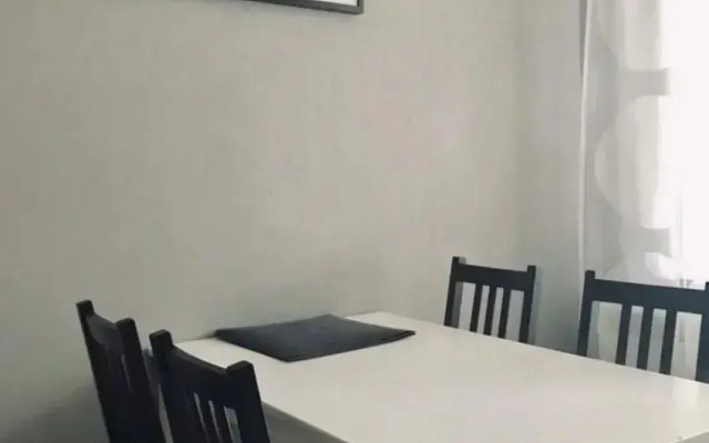 Apartments on Matrosova street 16