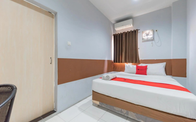 RedDoorz @ Pelajar Pejuang 3