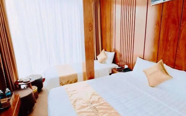 Mira Hotel