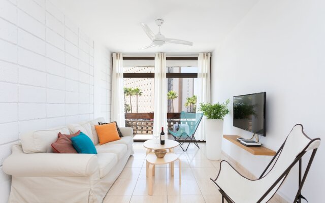 Las Americas Downtown Apartment, Prime location