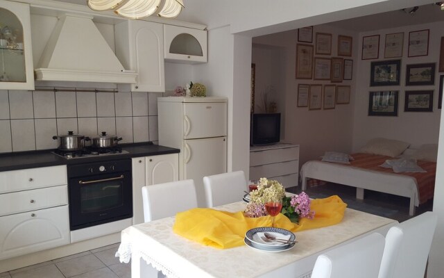 Top Spot Guesthouse - Adults Only