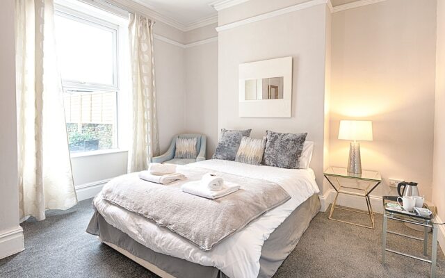 Willows-Cardiff Guest House