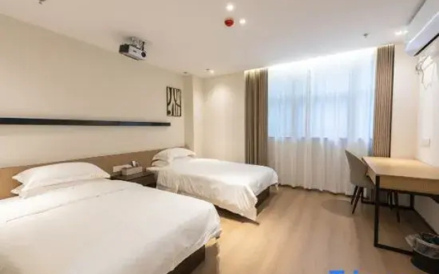 Taoji Movie Apartment (Wenshanli Software Park)