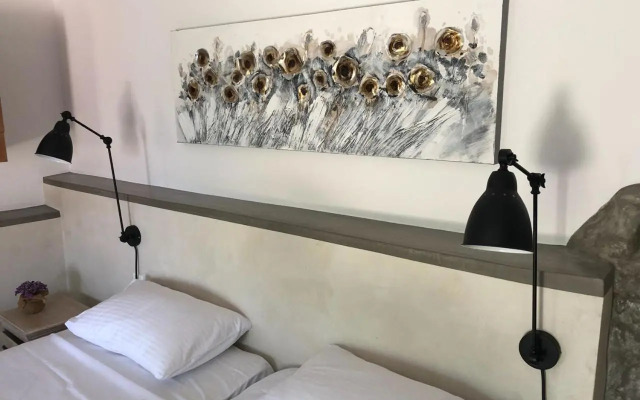 Nestor's studio house