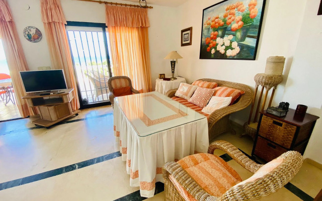 Beautiful house on the beachfront in Costa tropical