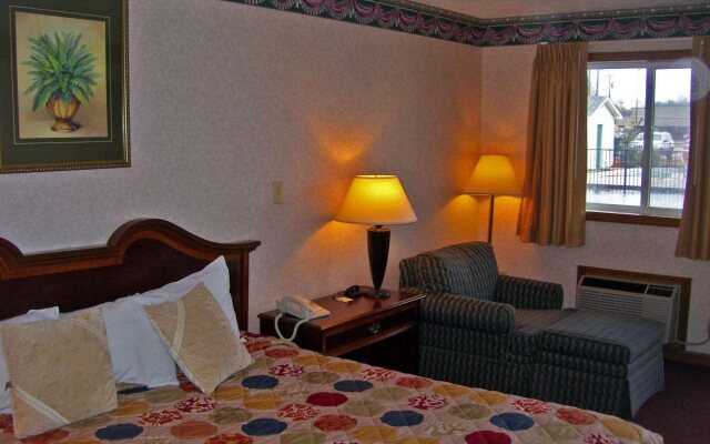 Country Hearth Inn & Suites - Camden