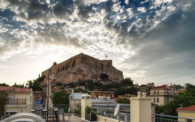 Plaka'S Villa with Breathtaking Acropolis