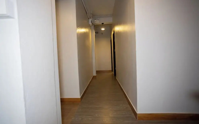 Pratunam Family House 2